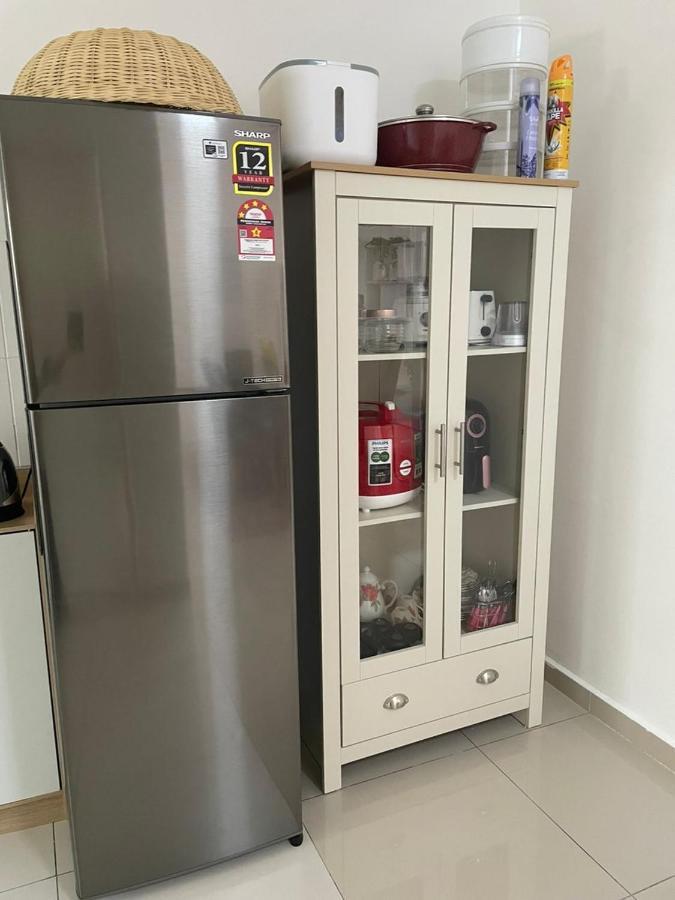 Safiyya Homestay Келуанг Екстериор снимка