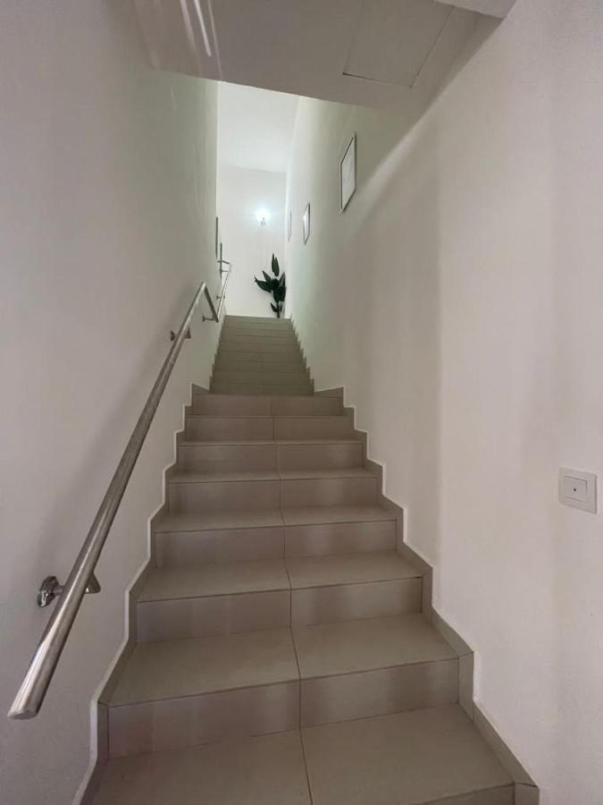 Safiyya Homestay Келуанг Екстериор снимка